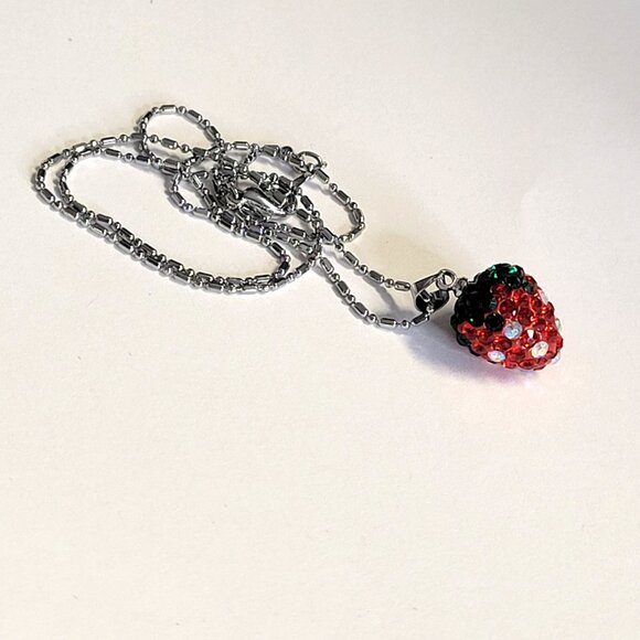 Red & Dark Green Strawberry Pendant with Swaroski elements On18K Silver Necklace - Picture 11 of 13